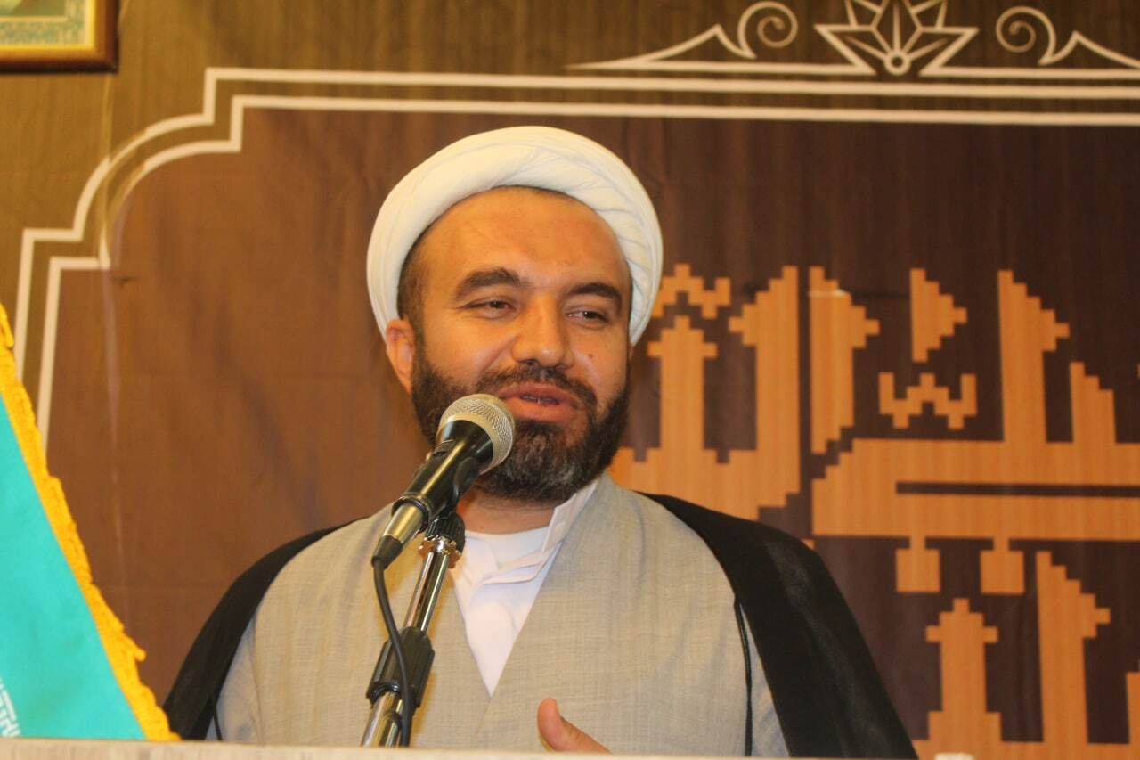 حفظ تخصصی و بی دغدغه قرآن کریم رویکرد اصلی بیت الاحزان است