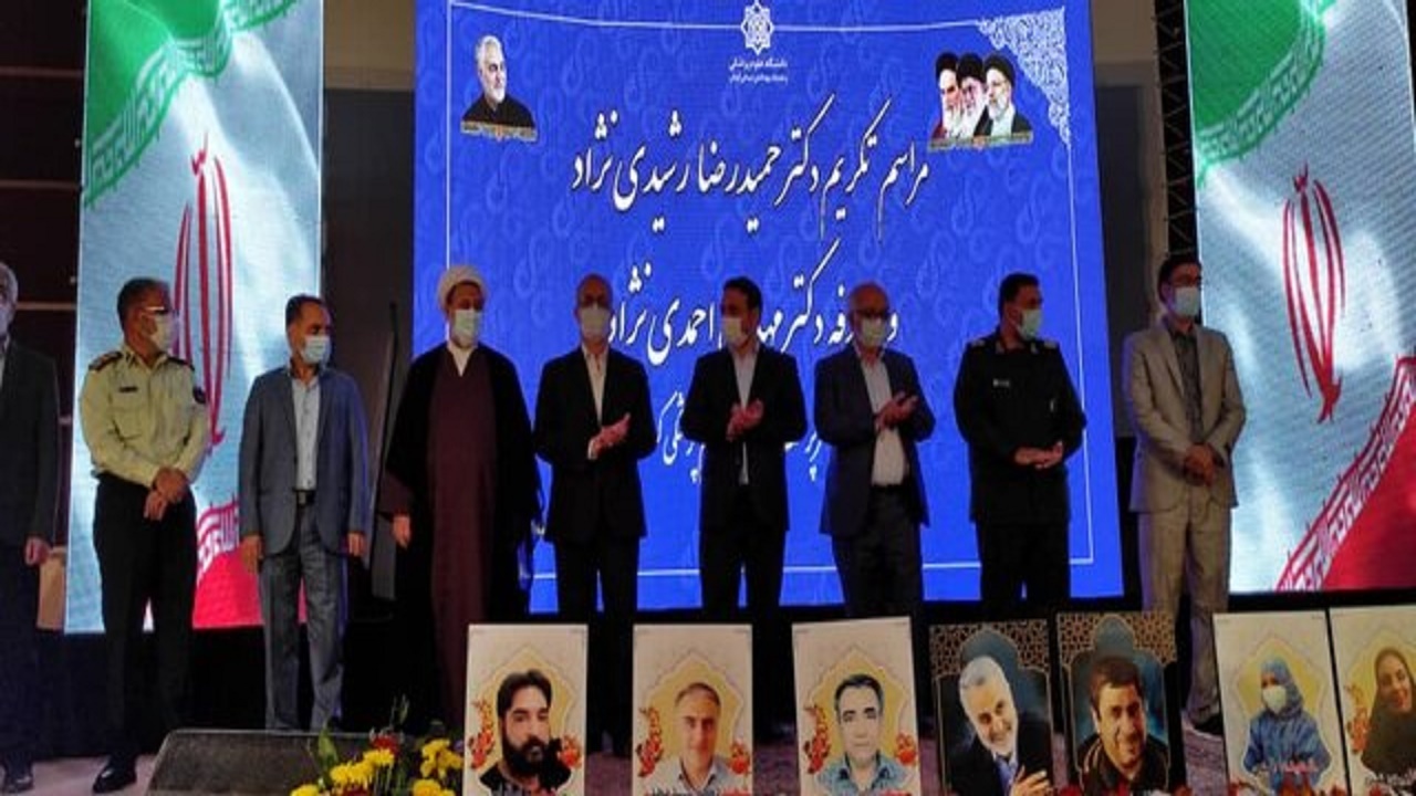 احمدی نژاد رسما رئیس دانشگاه علوم پزشکی کرمان شد