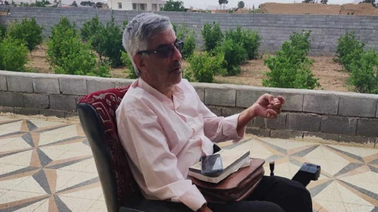 انگشت سبابه‌ای که راوی جنگ شد