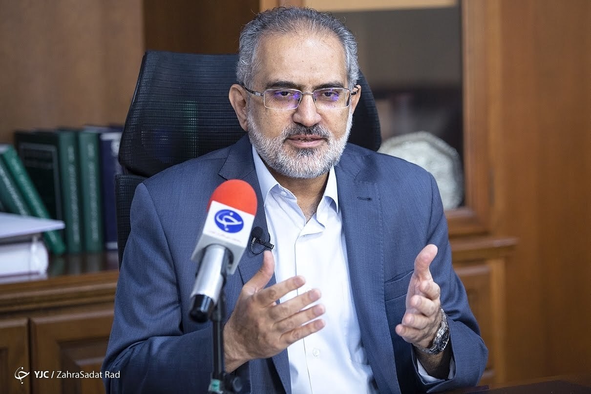 منافع رانت‌خواران با عادلانه سازی یارانه‌ها به خطر افتاده است