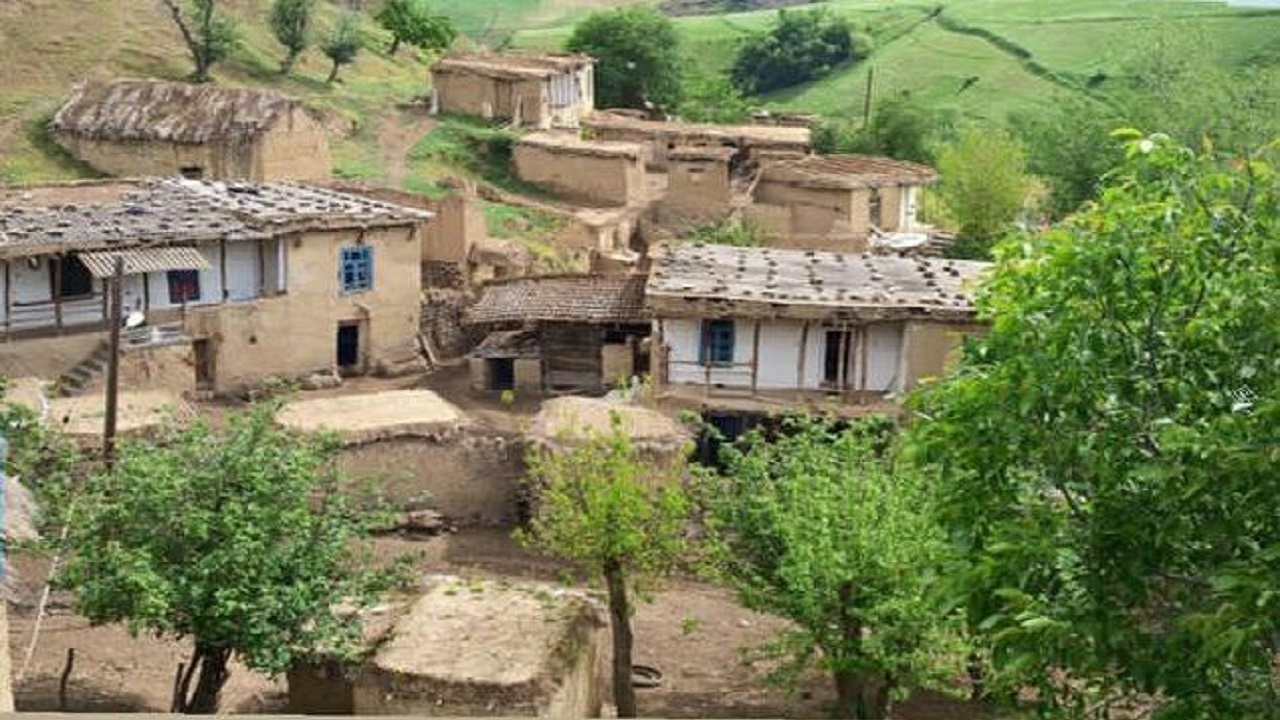 نمایی از طبیعت بهاری روستای موران + فیلم و تصاویر