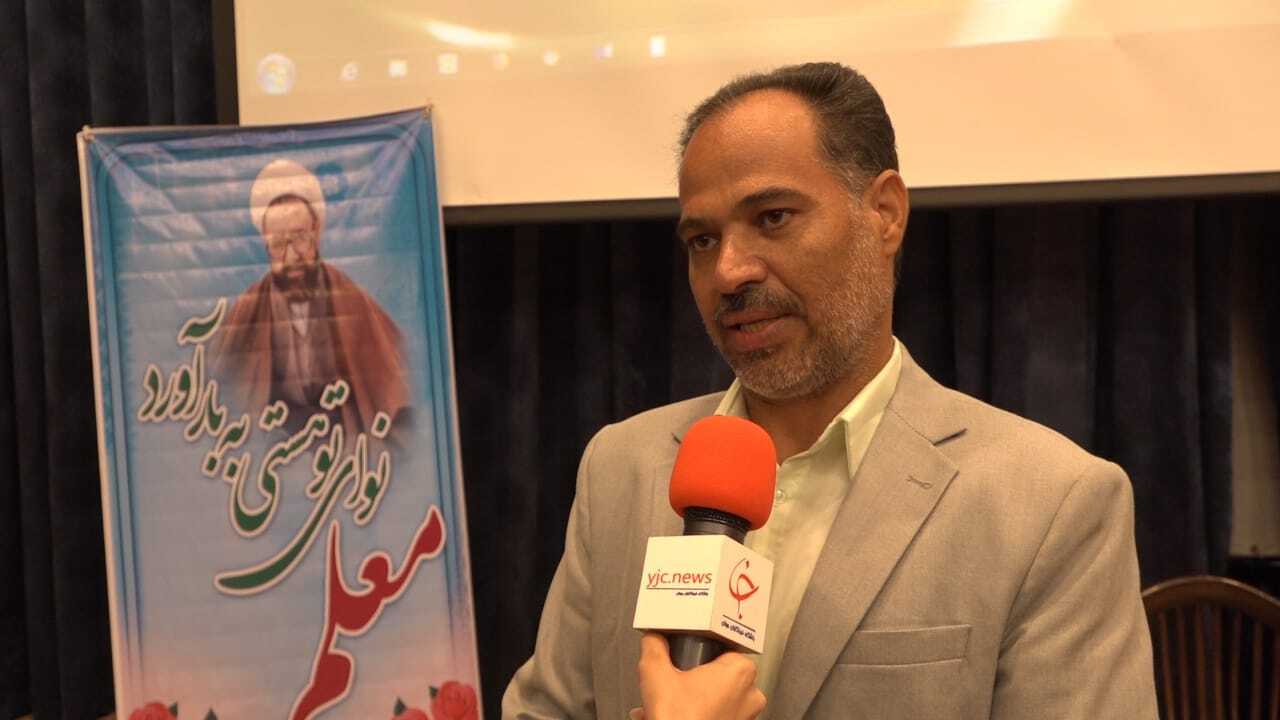 تجلیل از پیشکسوتان فرهنگی در بافق