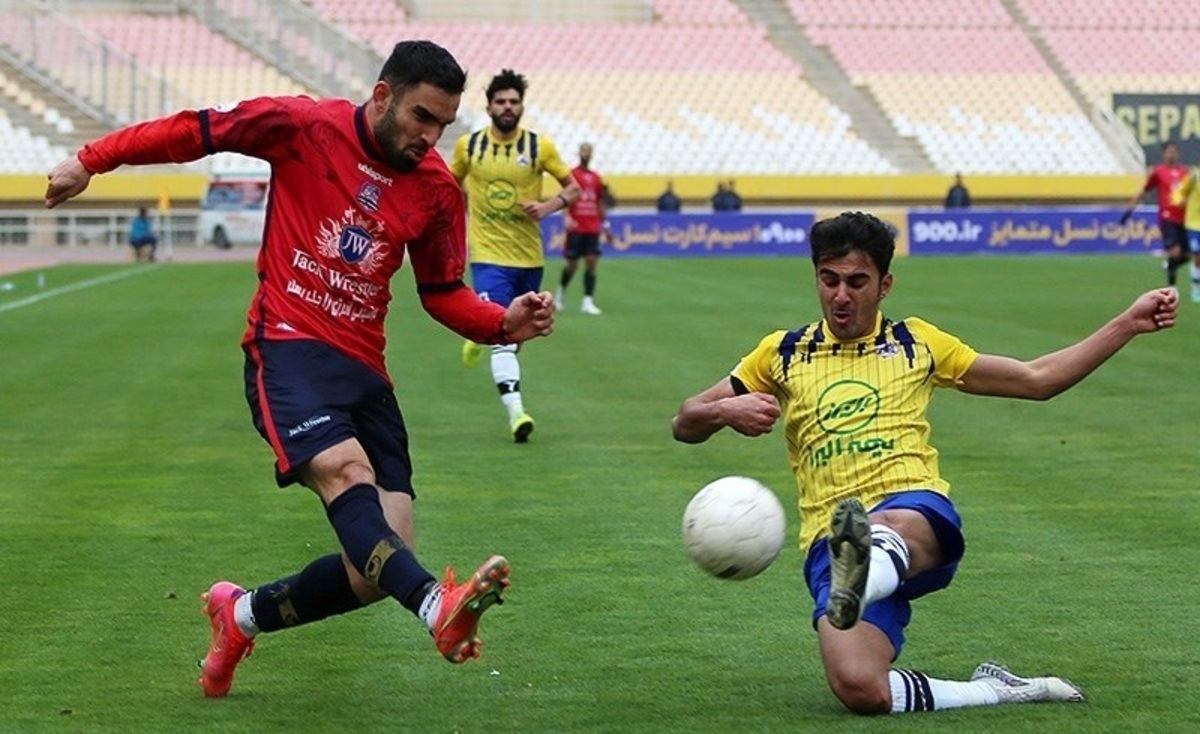 //// فردا صبح کار شود/// فولاد- استقلال؛نبرد 2 مربی استقلالی در اهواز/ پرسپولیس- سپاهان؛ دیدار ال کلاسیکوی ایران در سیرجان
