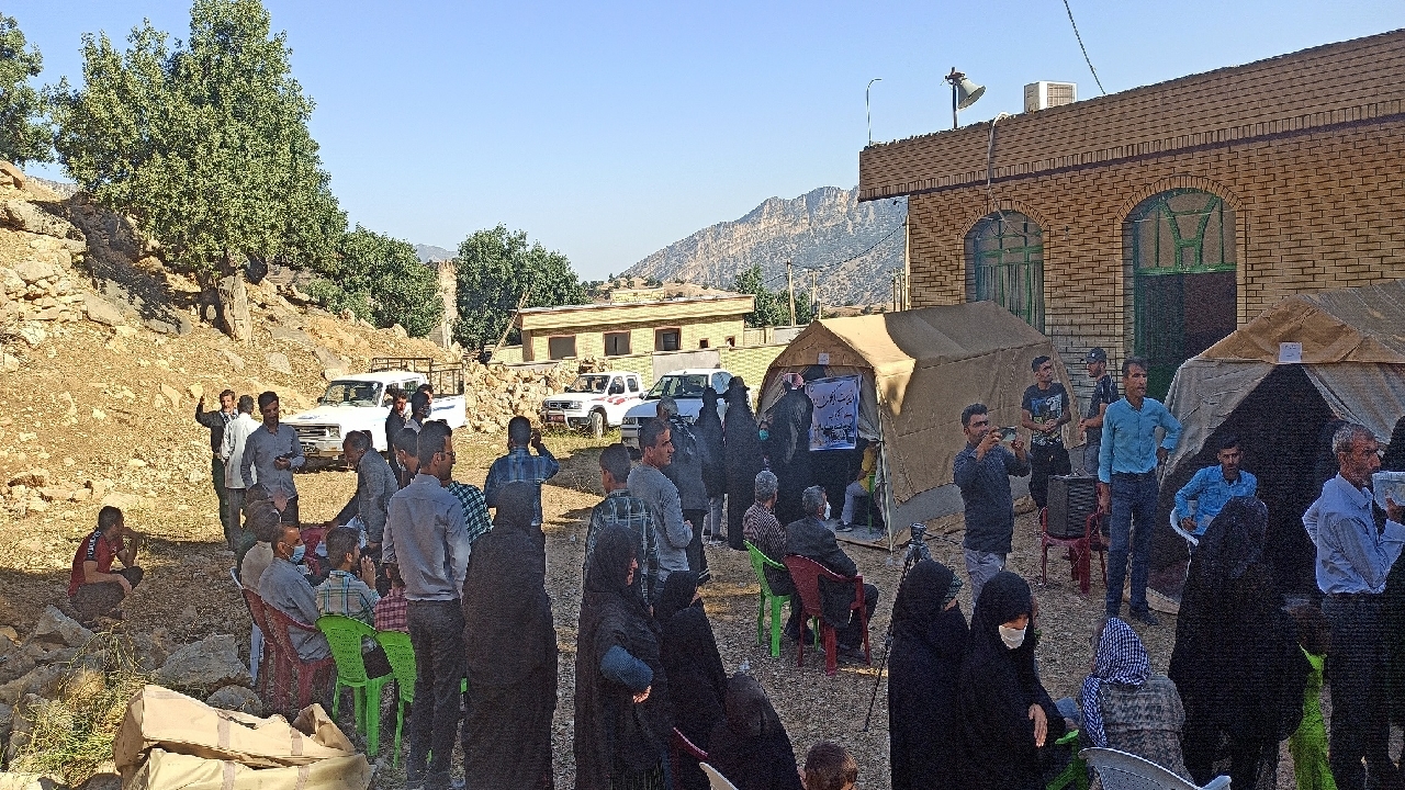 ارائه خدمات جهادی توسط بسیج سازندگی در لنده