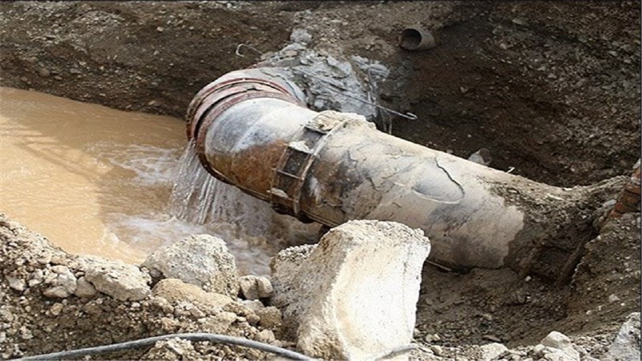 کاهش هدررفت آب در شبکه آبرسانی روستایی