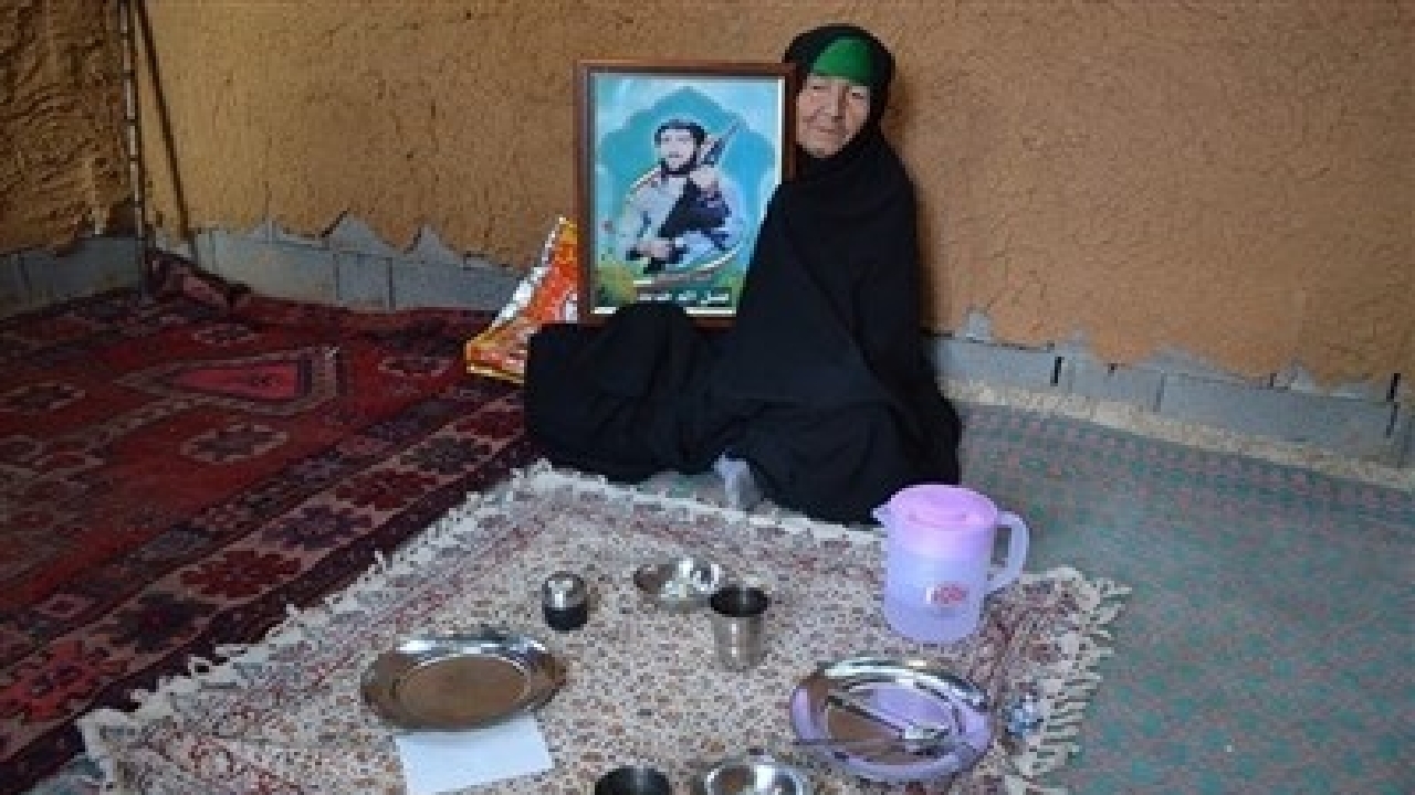 مادر شهید جاویدالاثر سیدفضل‌الله خوید درگذشت