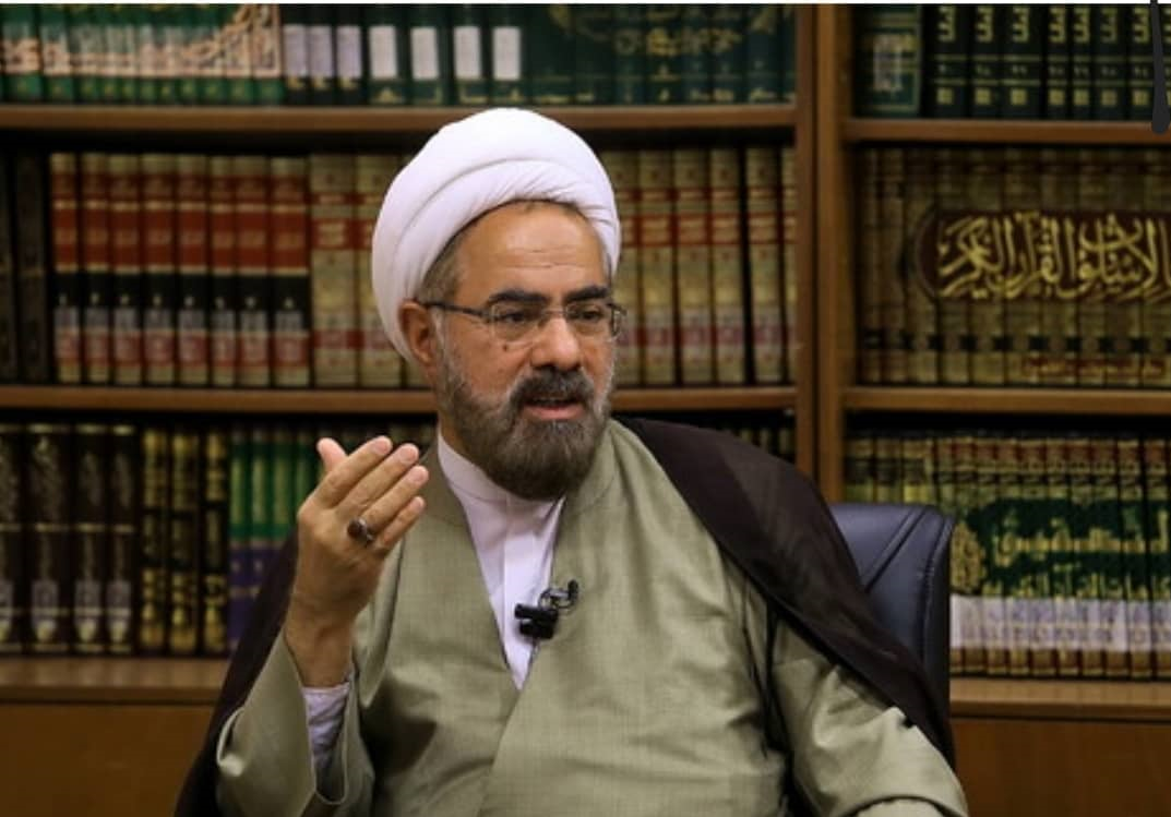 حکایت اشک&zwnj;های آیت&zwnj;الله جوادی آملی در روز خاکسپاری همسرش چه&zwnj;بود؟