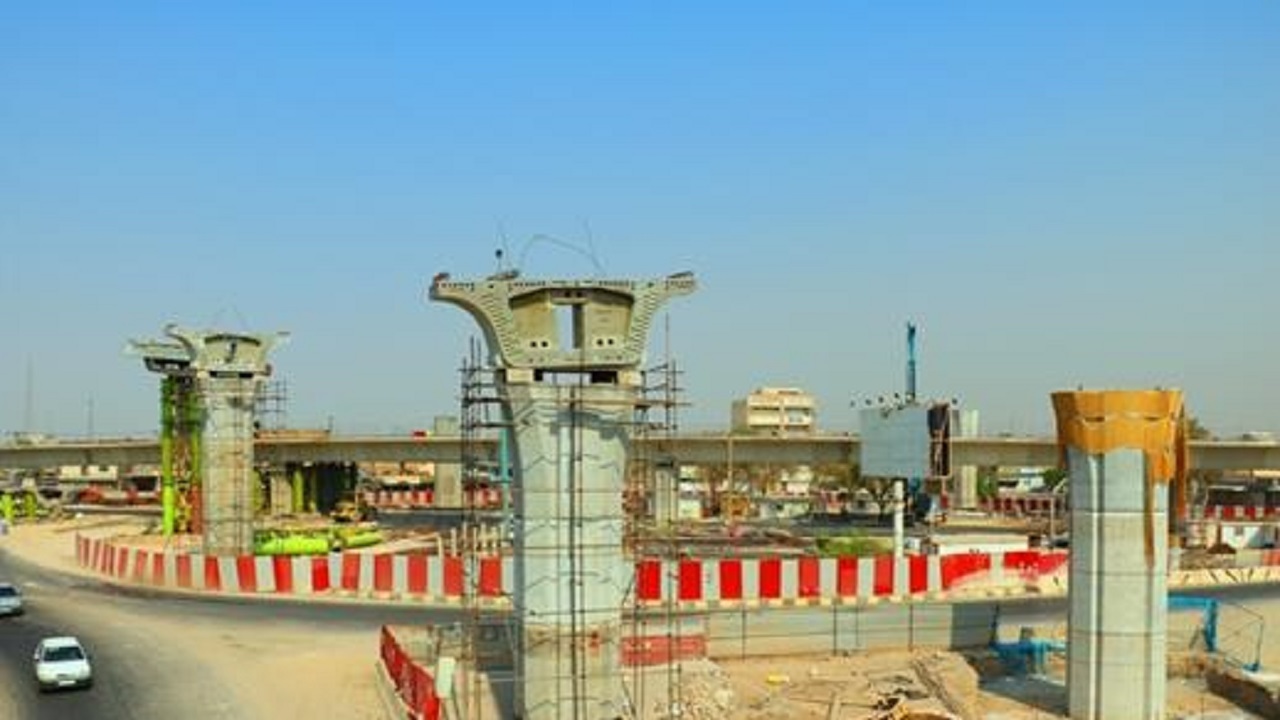 بسیج امکانات برای رفع مشکل ترافیکی میدان دانشگاه اهواز