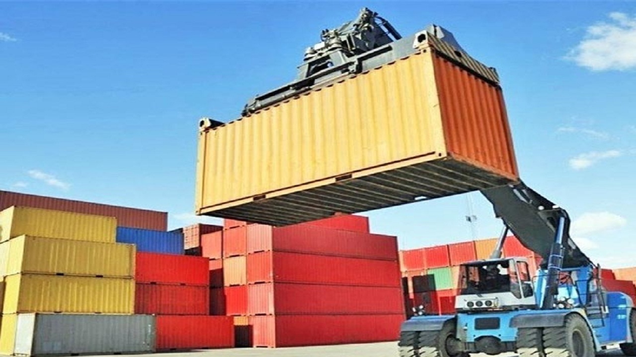 رشد ۳۲ درصدی صادرات کالاهای غیرنفتی از گمرکات آذربایجان شرقی