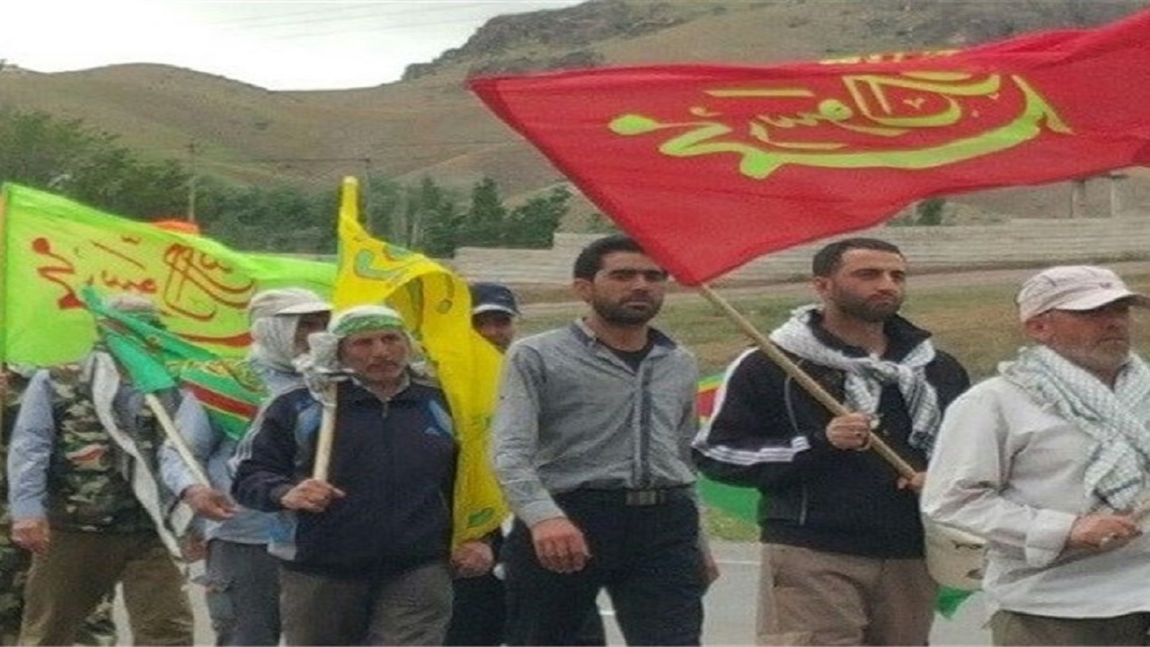اعزام کاروان پیاده از تبریز به حرم امام خمینی(ره)