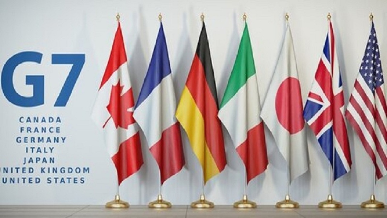 طالبان محدودیت ها علیه زنان و دختران افغانستان را لغو کند
