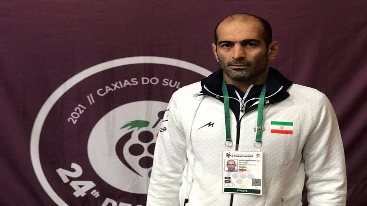 کشتی‌گیر زنجانی مصدوم شد