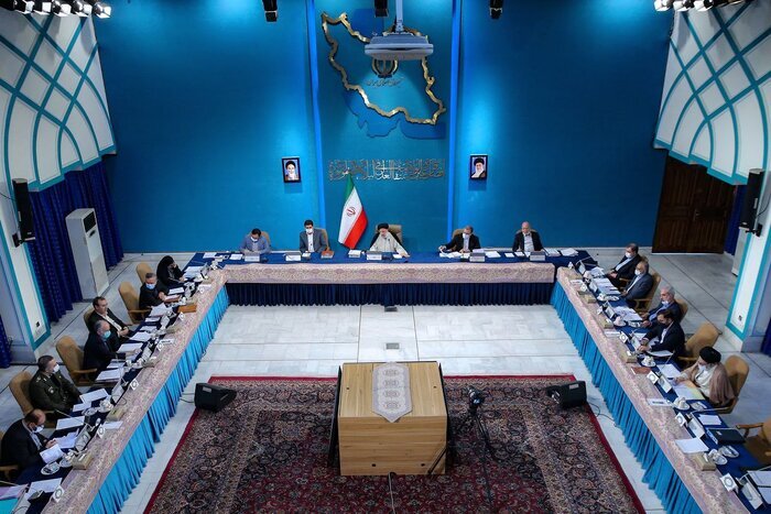 هیچ کالا و خدماتی نباید بیش از رقم مصوب ستاد تنظیم بازار افزایش یابد