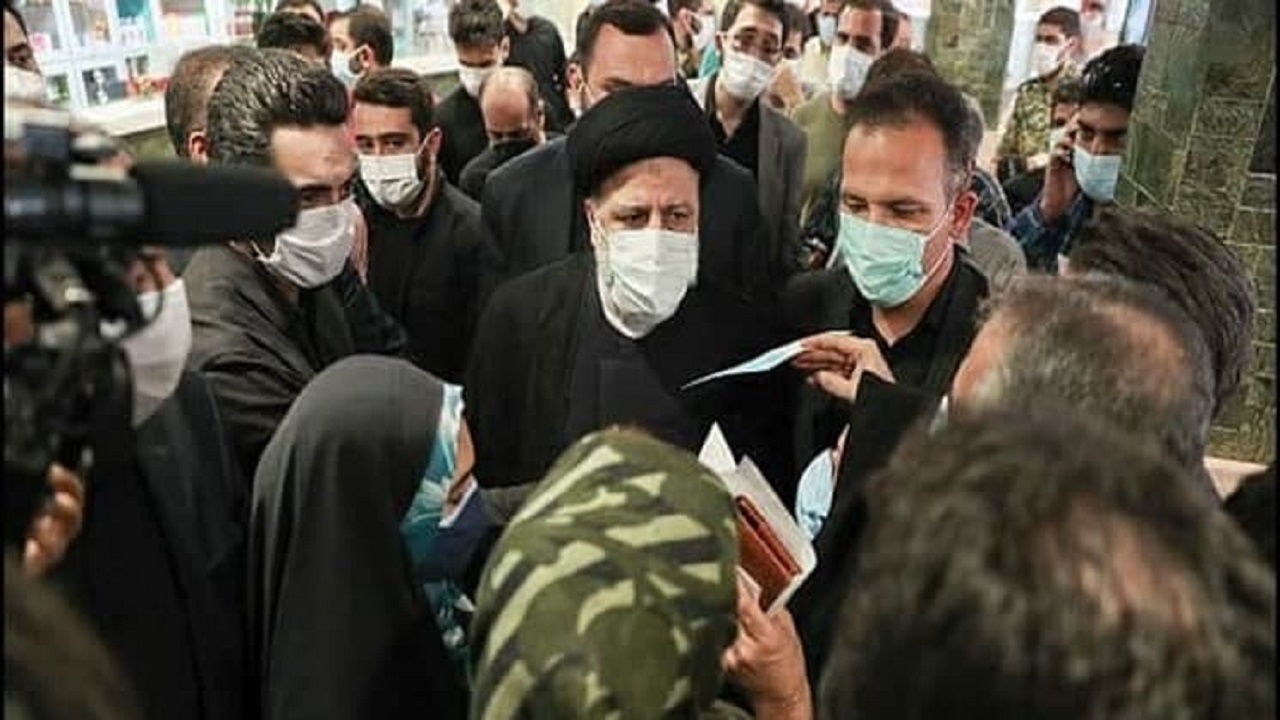 سرخوردگی دشمن از همراهی مردم با دولت در اجرای طرح «توزیع عادلانه یارانه ها»