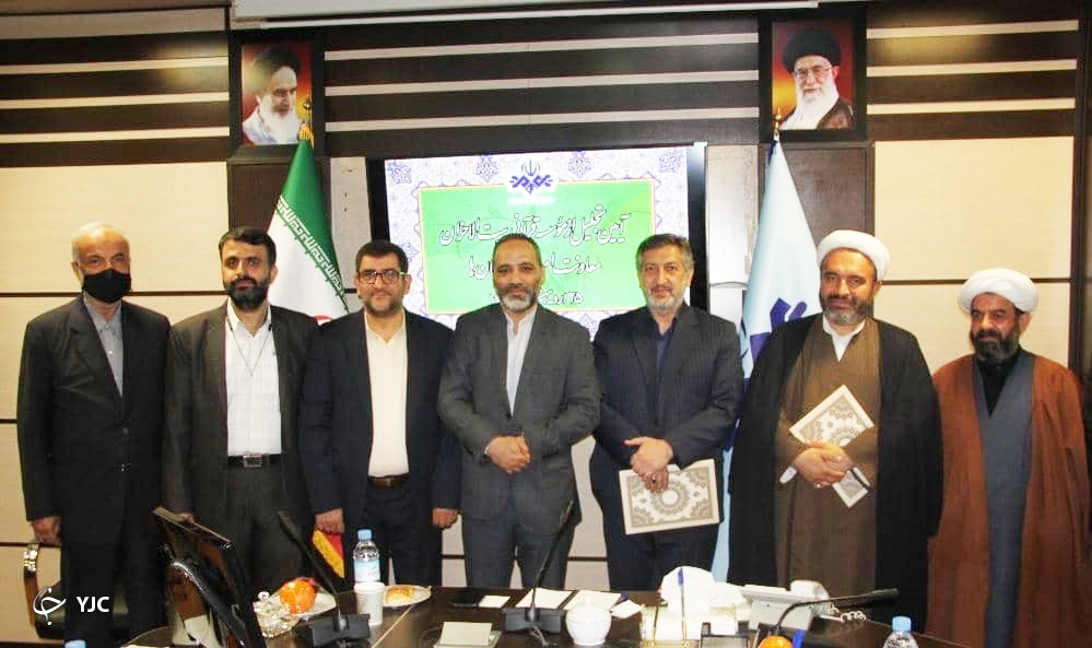 راز فراگیری فعالیت‌های قرآنی مردمی بودن آن است