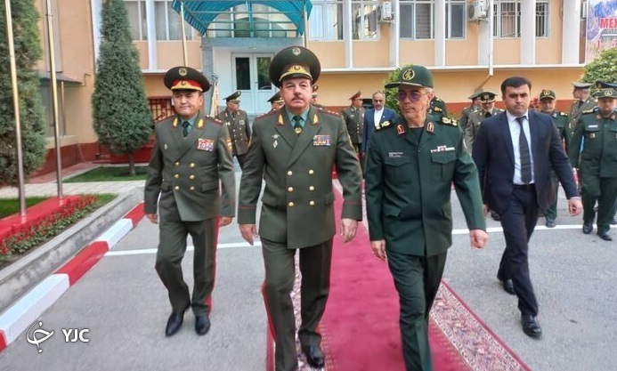 مبارزه با تروریسم اولویت همکاری&zwnj;های دفاعی ایران و تاجیکستان