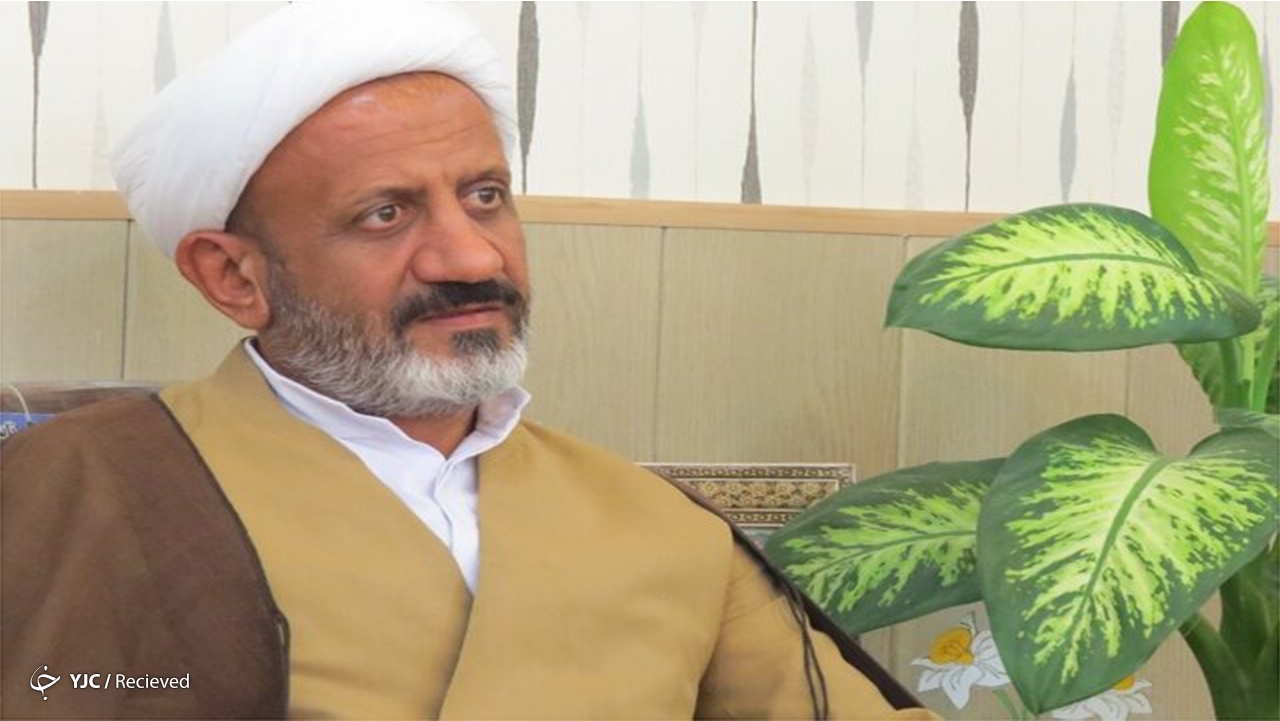 تجلیل از خانواده شهدای روحانی کازرون انجام می‌شود