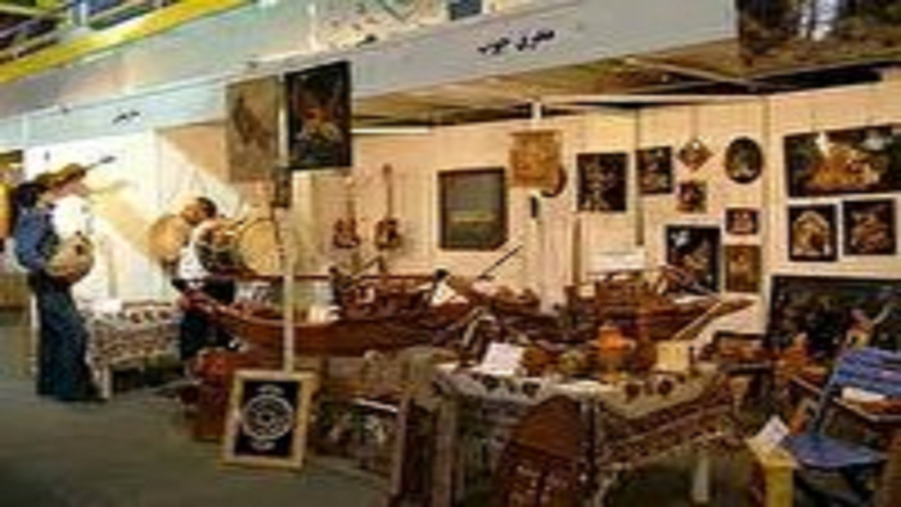 برپایی اولین نمایشگاه صنایع دستی در اردل