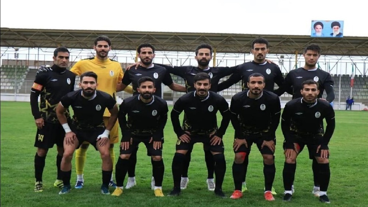 تیم فوتبال شهرداری همدان در کرمان شکست خورد