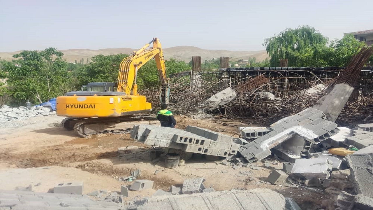 آزادسازی ۸۰ هکتار از اراضی زراعی روستای اغشت ساوجبلاغ
