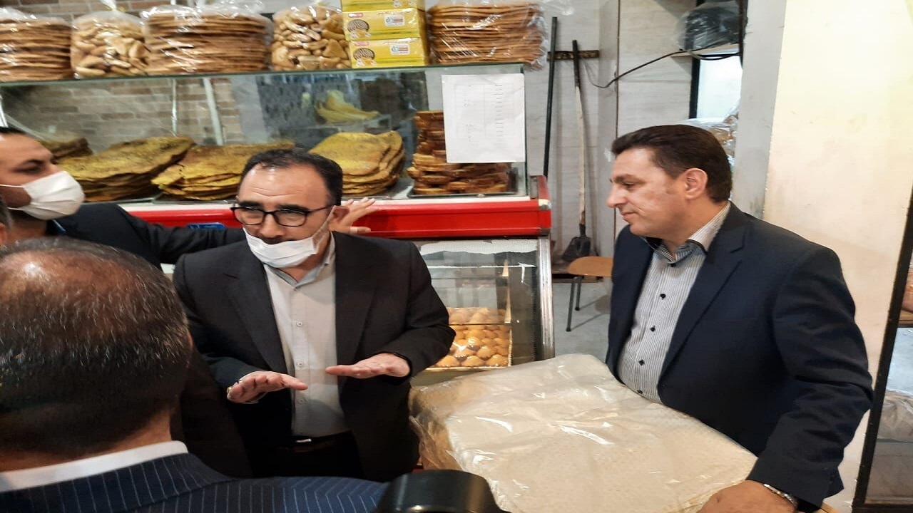 بازدید سرزده استاندار خراسان رضوی از چند نانوایی در سطح و حاشیه شهر مشهد