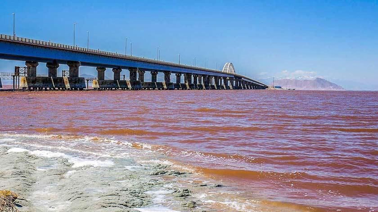 میزان آب دریاچه ارومیه چهار میلیون مترمکعب افزایش یافت