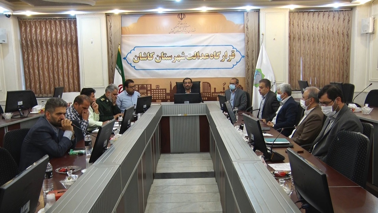 مشکلی در تامین کالا‌های اساسی در کاشان وجود ندارد