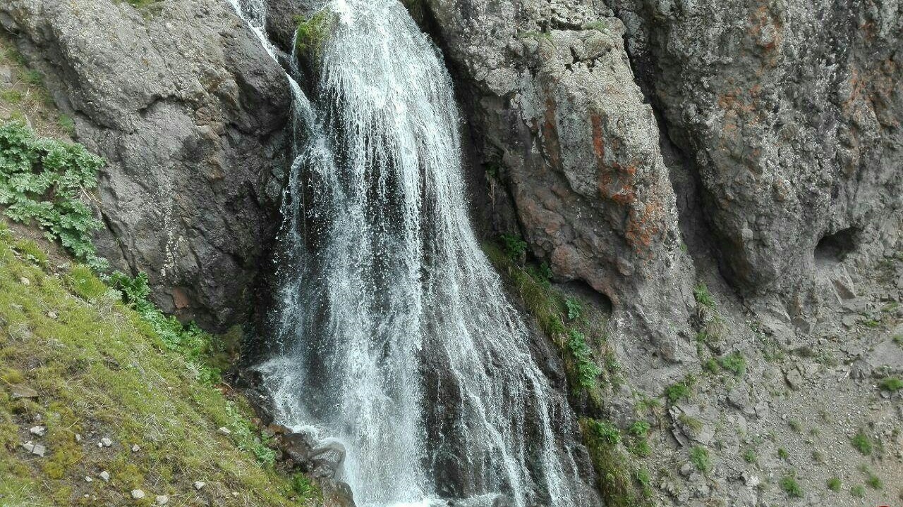 طبیعت بهاری روستای حلمسی در لنز دوربین شهروند خبرنگار + فیلم