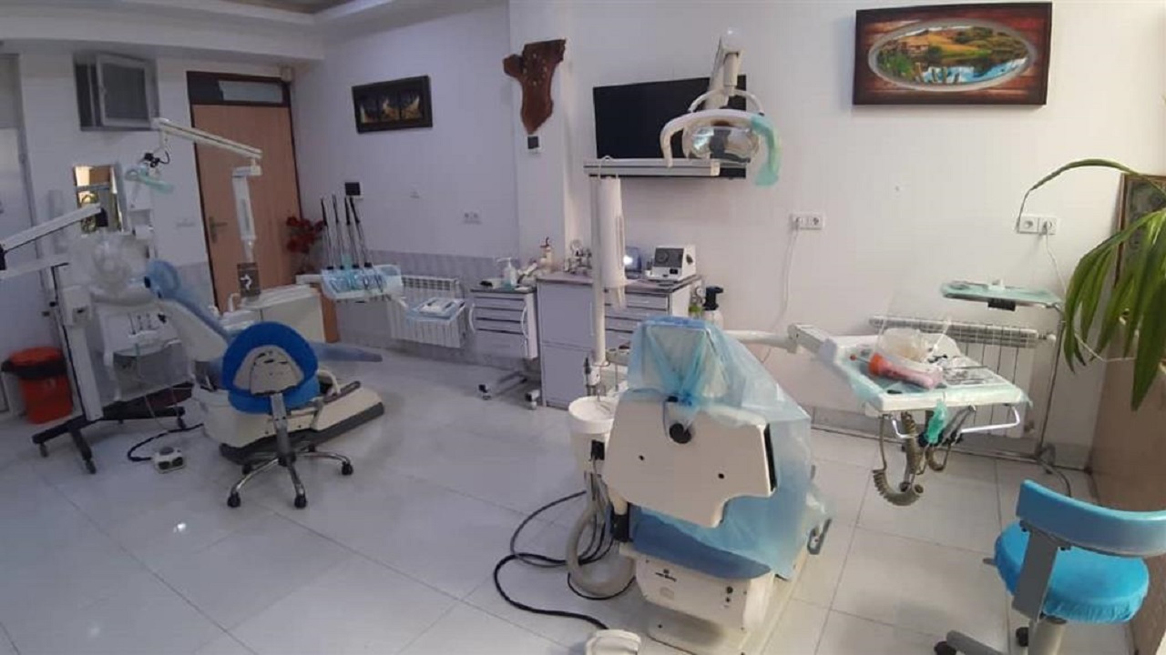دو مرکز دندانپزشکی غیرمجاز در بیرجند پلمب شدند
