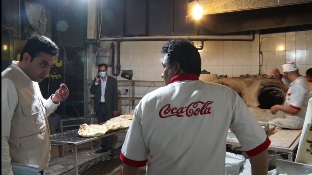 بازرسی سرزده بازرسان کمیسیون نظارت از نانوایی های مشهد