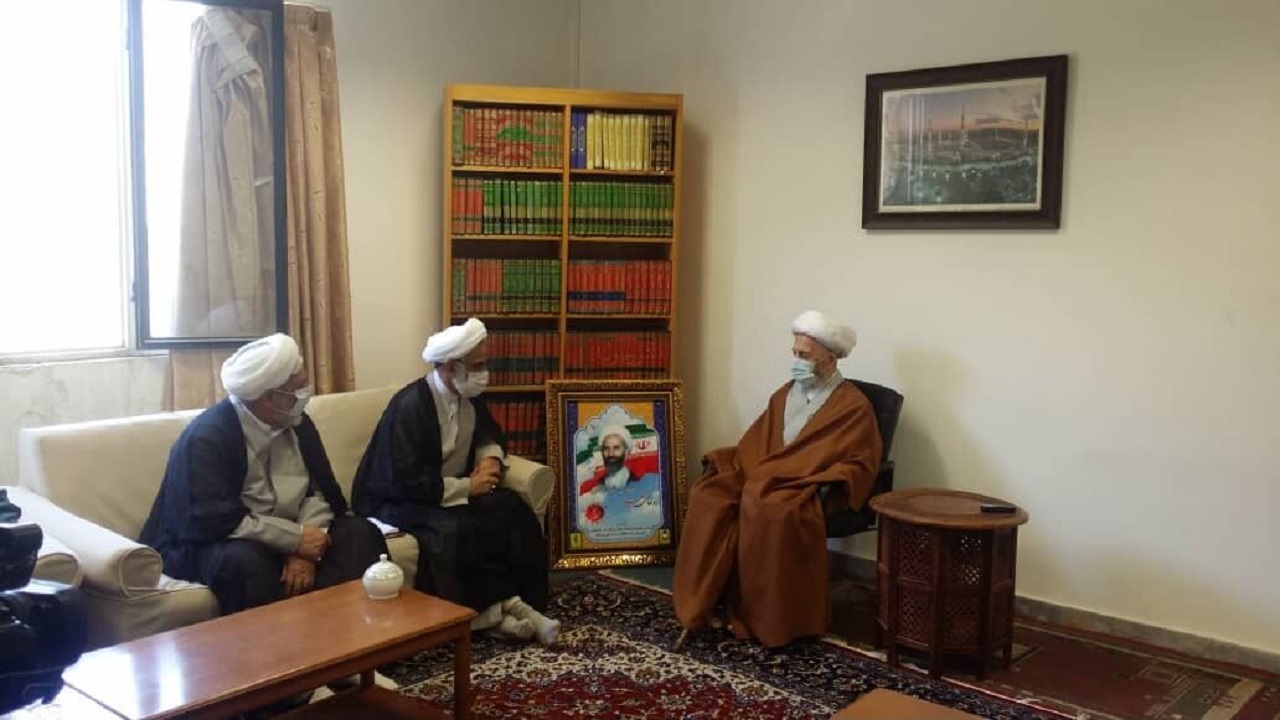 پیشگامی روحانیت در دفاع از انقلاب اسلامی