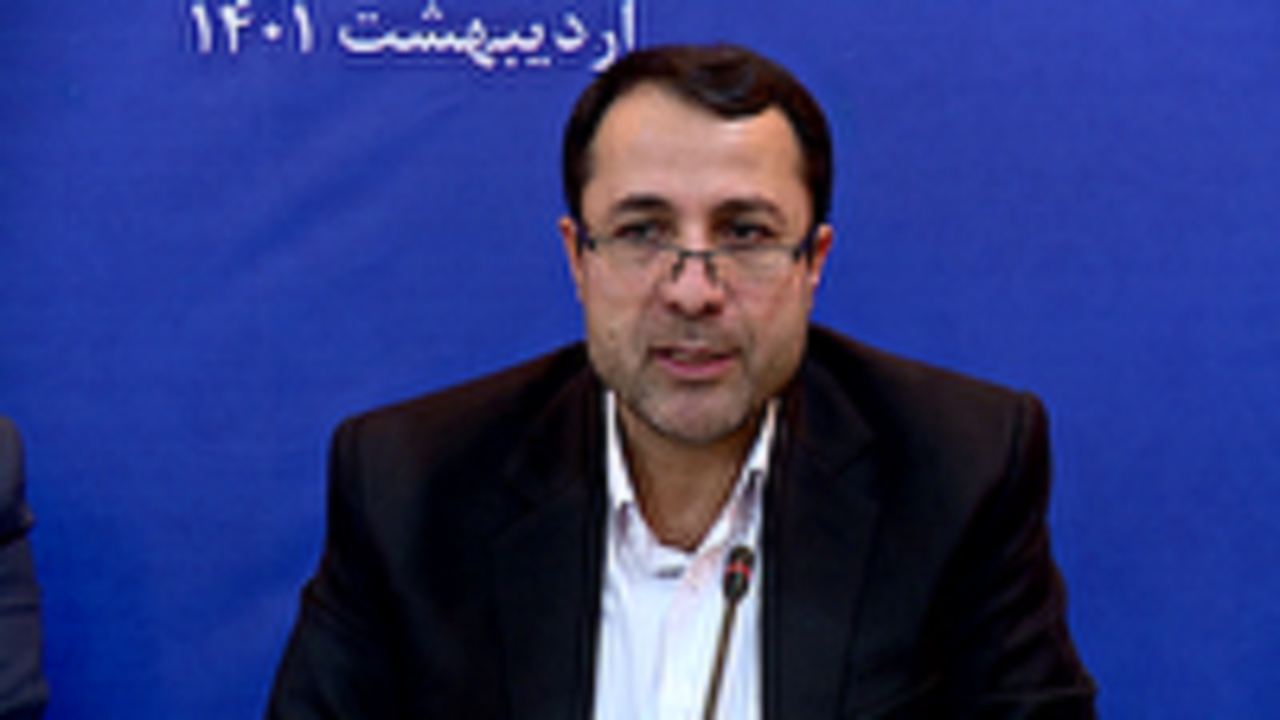 گشایش اعتباری داخلی برای تولیدکنندگان (ال. سی داخلی) در دستور کار شبکه بانکی قرار گیرد