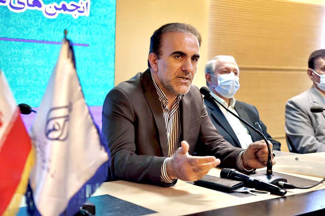 لزوم رفع مشکل عقد قرارداد بین بخش خصوصی با بیمه های پایه