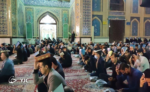 عزاداری مردم در دومین شب قدر