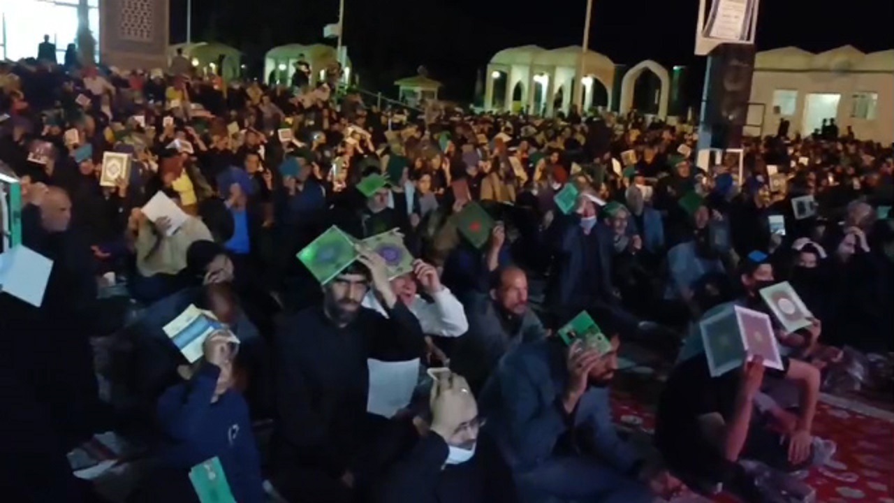 مراسم احیا شب بیست و یکم رمضان در کاشمر + فیلم