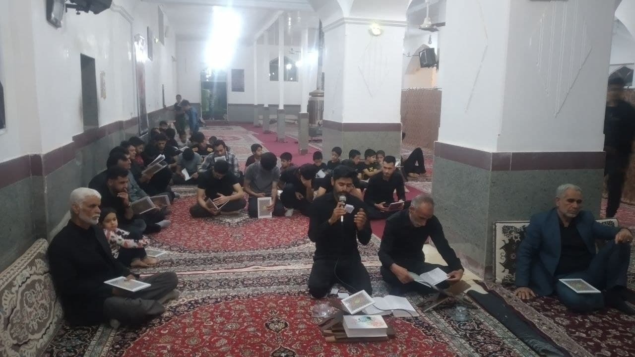 اجرای مراسم احیای شب بیست و یکم ماه رمضان در نوغاب + فیلم