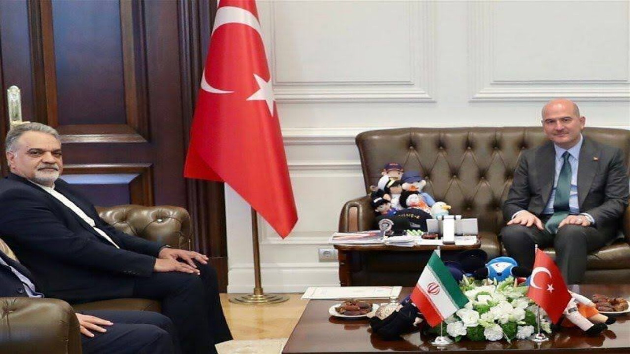 سفير ايران و وزير كشور تركيه وضعیت افغانستان را بررسی کردند