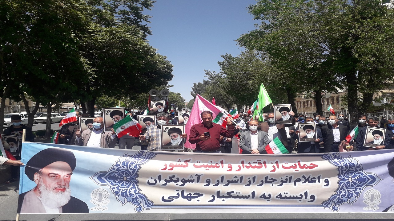 خروش انقلابی مردم بام ایران علیه هنجارشکنان