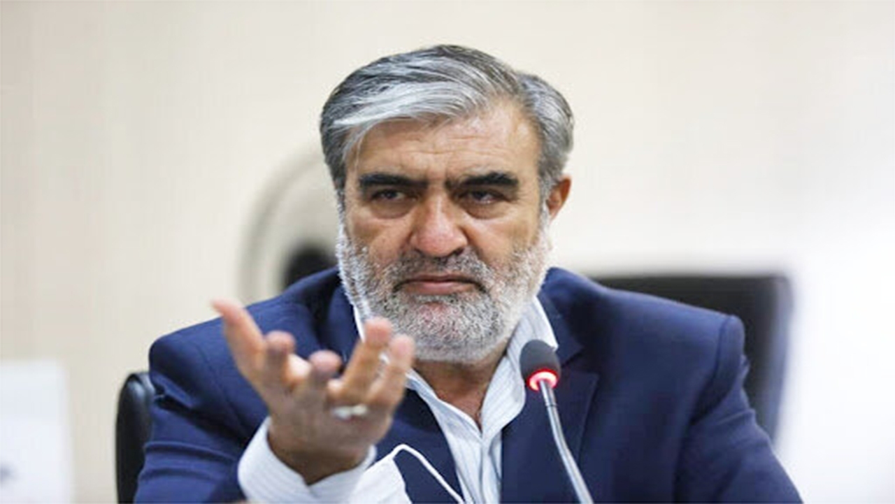 اسکورت و راه بندان و چاپلوسی، جز دور کردن مدیران از مردم ثمری ندارد + متن نامه