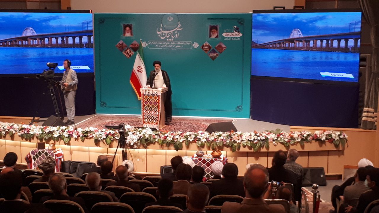 فقر ، فساد و تبعیض زیبنده نظام جمهوری اسلامی نیست