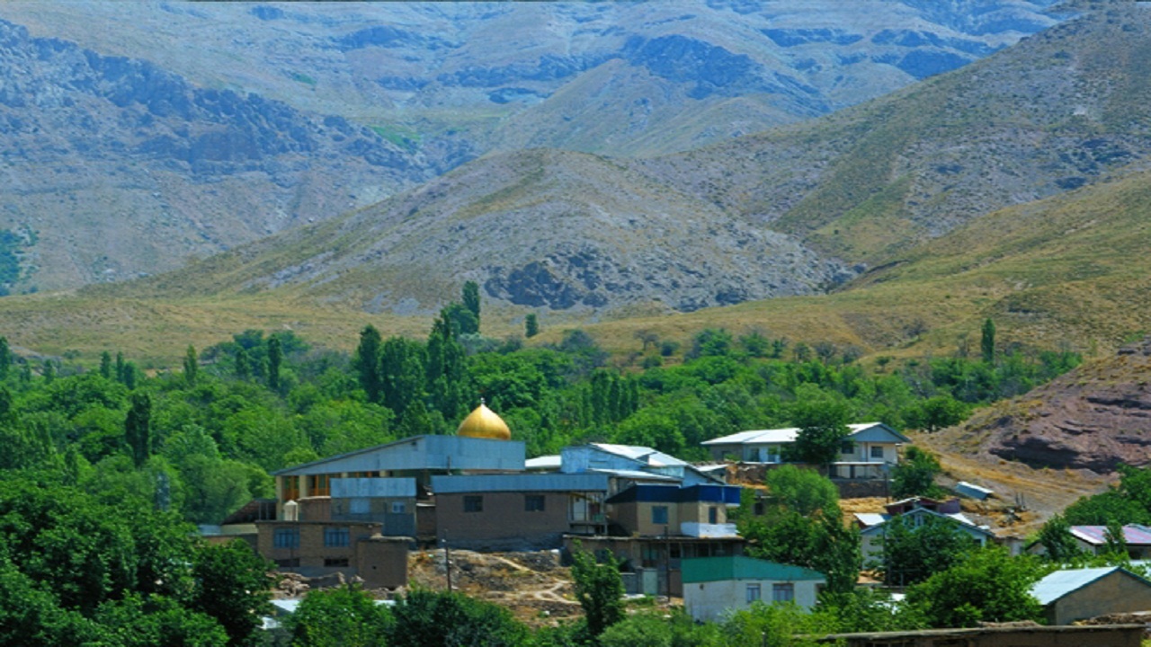 روستای تکیه ناوه، قابی از طراوات طبیعت و چشمه‌های خروشان