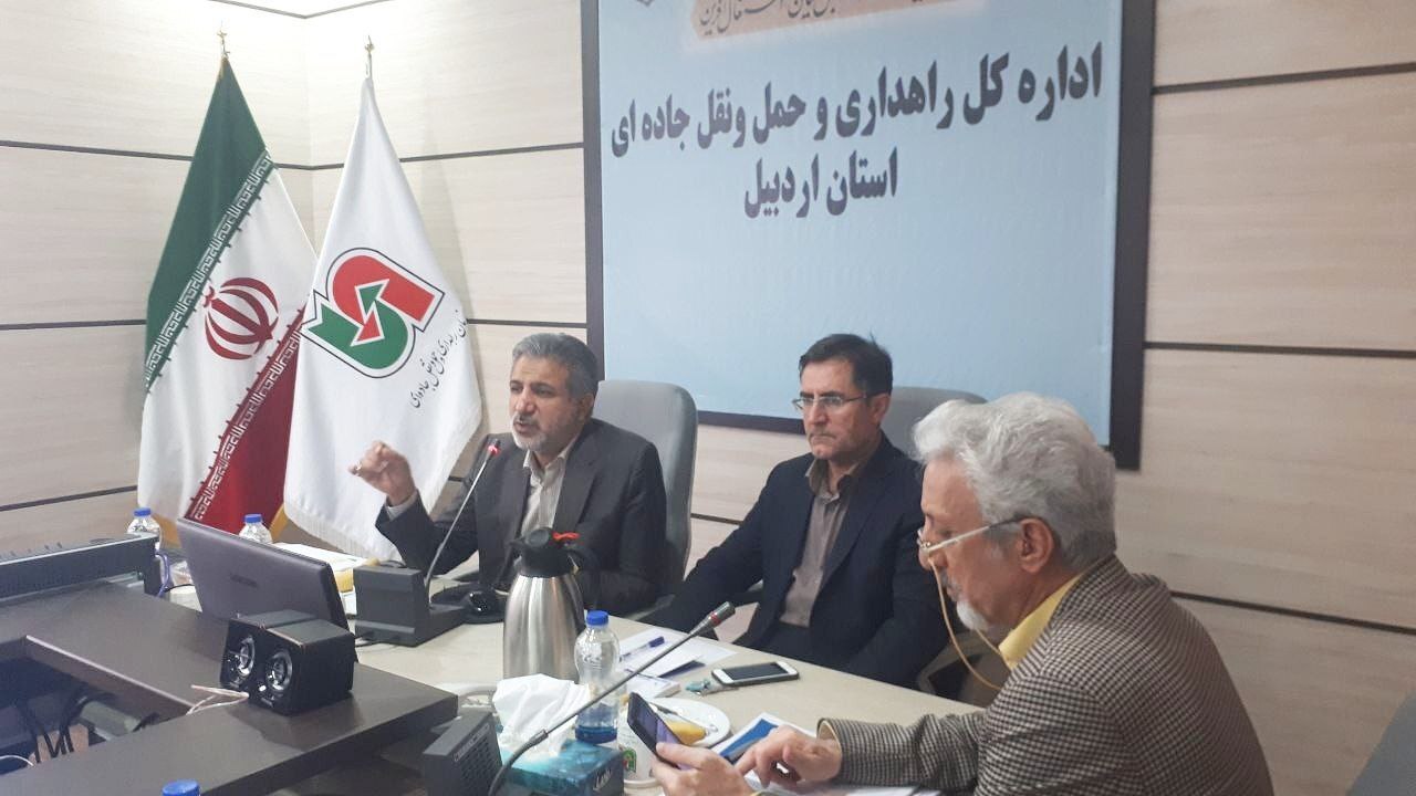 شناسایی و برخورد جدی با فساد اداری در دستگاه‌های اجرایی