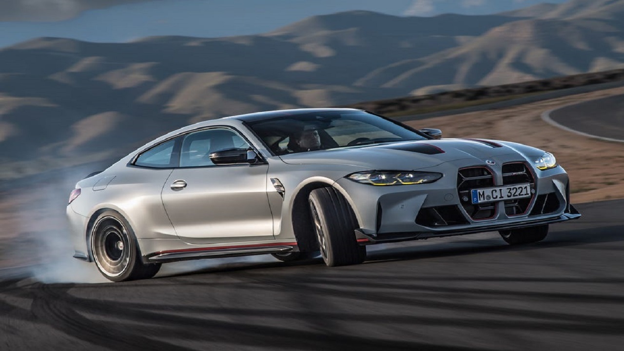 معرفی بی ام و M4 CSL 2023 240 با ۵۴۳ اسب بخار قدرت