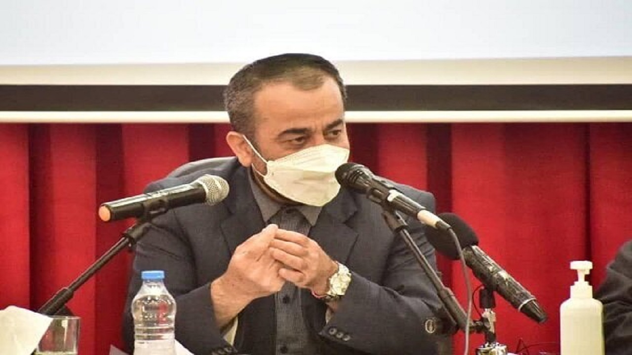 گرفتن مجوزها نباید سد راه جوانان نخبه شود