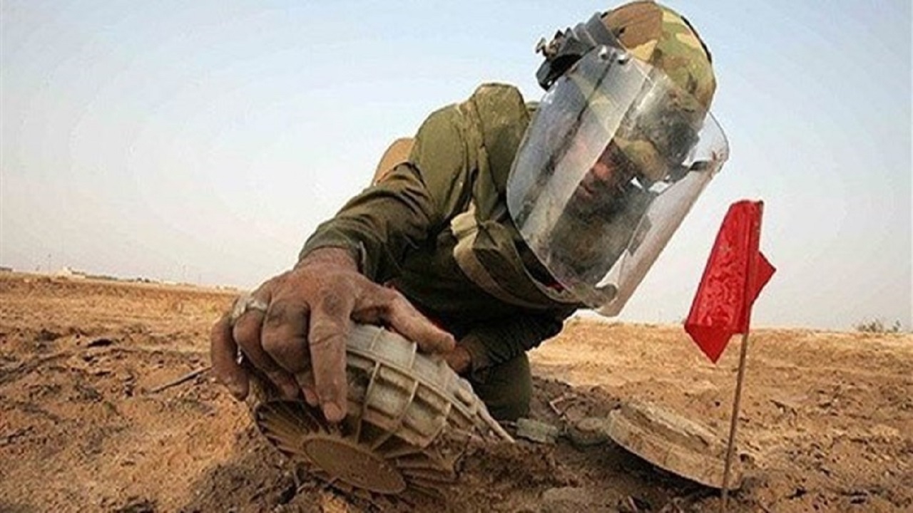 پاکسازی خاک اوکراین از مین‌ها و مهمات عمل نکرده چند دهه زمان می‌برد