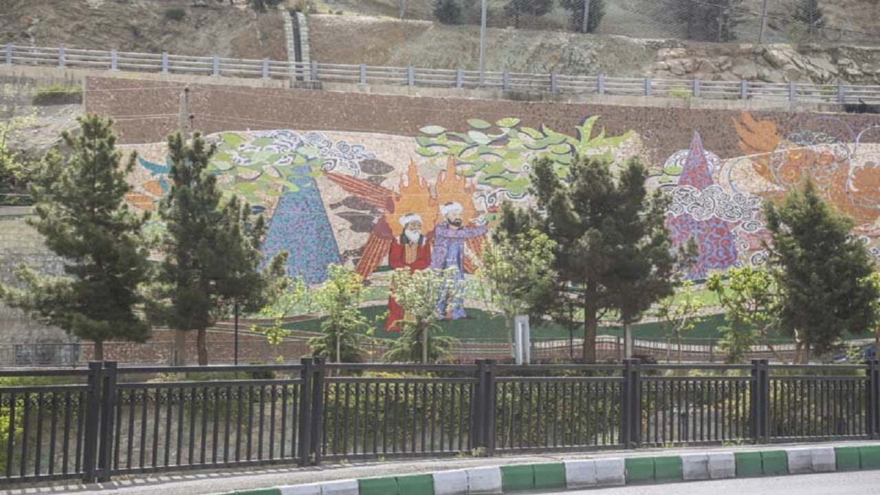 پایان عملیات زیباسازی پل حامی با ۴۰۰ هزار قطعه کاشی شکسته