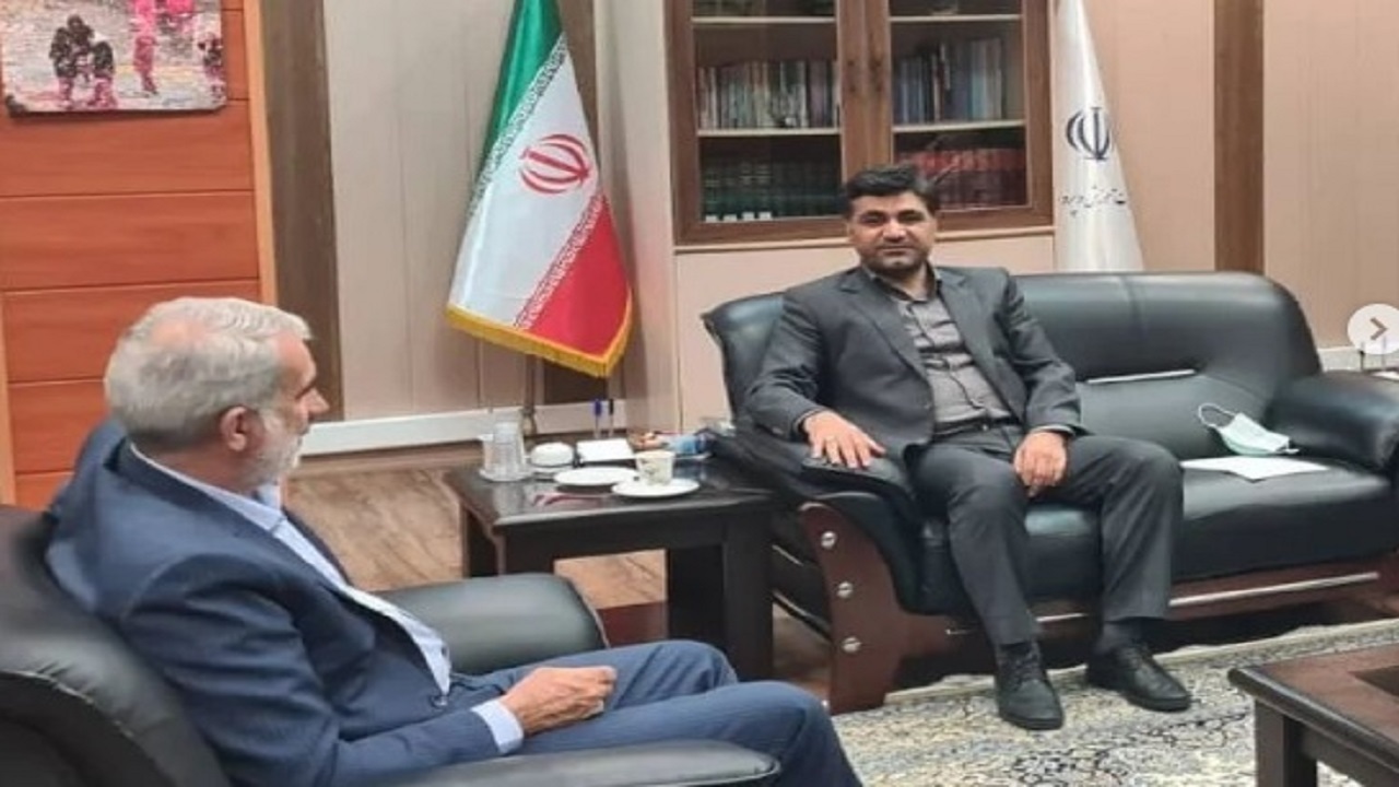 کتب درسی در مناطق کمتر توسعه یافته رایگان شود
