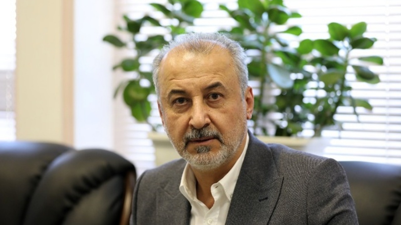 وامی که از فدراسیون فوتبال گرفته‌ایم را باید پرداخت کنیم
