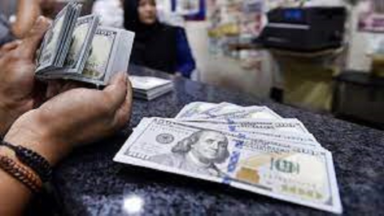 دلار ۲۵ هزار و ۳۶۹ تومان است