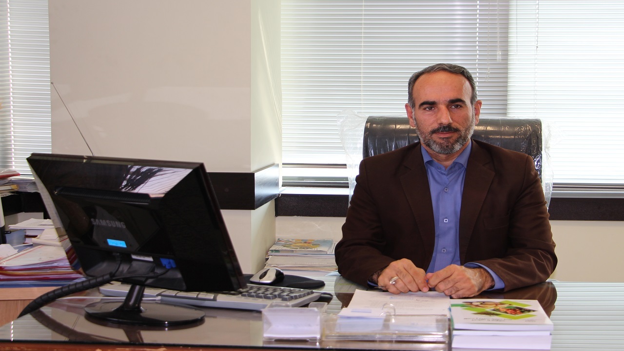 از تولیدکنندگان مرغ در قم حمایت می‌شود